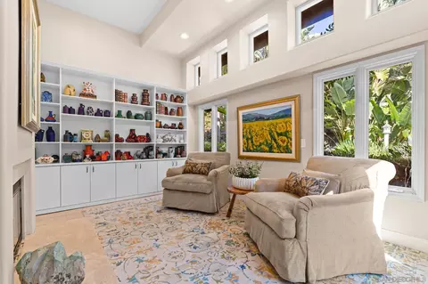 Living - 3369 Rocking Horse Cir, Encinitas, CA 92024 photo 2 of 4