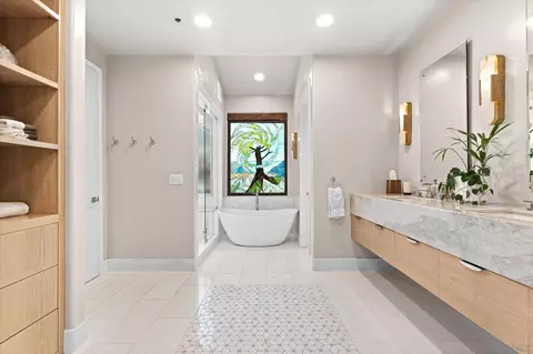 Bath - 3369 Rocking Horse Cir, Encinitas, CA 92024 photo 1 of 3