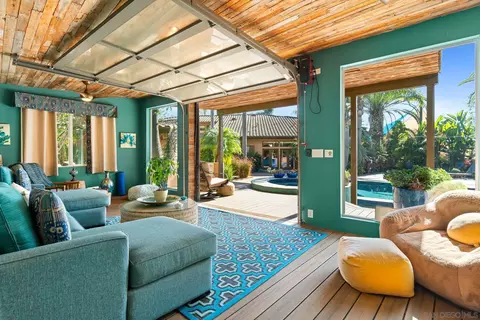Living - 3369 Rocking Horse Cir, Encinitas, CA 92024 photo 4 of 4