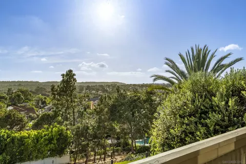 7663 Circulo Sequioa, Carlsbad, CA 92009