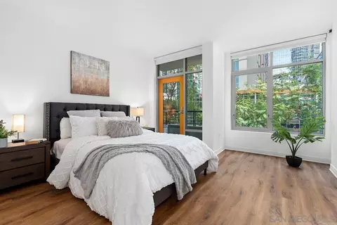 425 W Beech St #303, San Diego, CA 92101