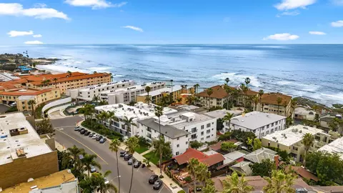 View/Area - 230 Prospect St #12, La Jolla, CA 92037 photo 2 of 2