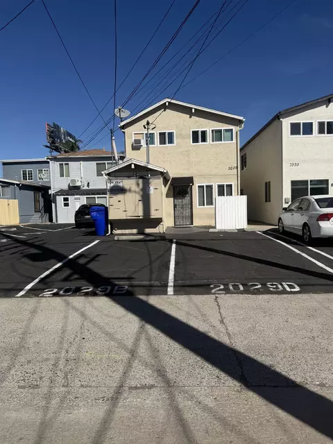2029 Garnet, San Diego, CA 92109