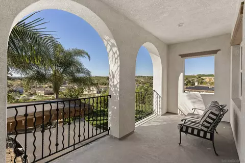 Exterior - 2105 Timneh Ct, Oceanside, CA 92057 photo 7 of 23