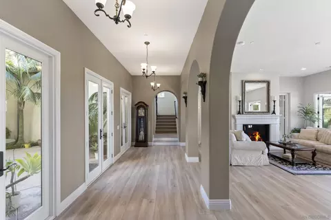 Entry Way - 2105 Timneh Ct, Oceanside, CA 92057 photo 3 of 4