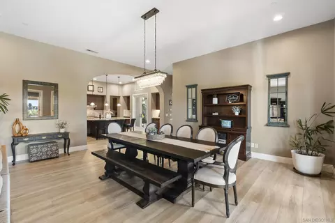 Dining - 2105 Timneh Ct, Oceanside, CA 92057 photo 2 of 3