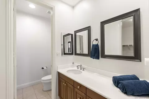 Bath - 2105 Timneh Ct, Oceanside, CA 92057 photo 5 of 5