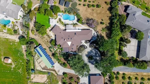 View/Area - 1097 Camino Alisos, Fallbrook, CA 92028 photo 3 of 7