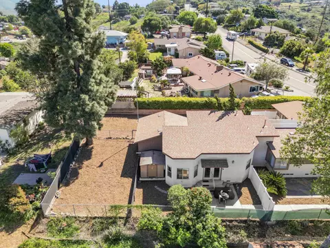 View/Area - 3237 S Bonita, Spring Valley, CA 91977 photo 2 of 7