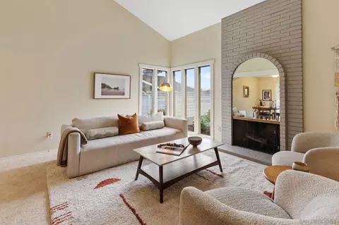 16598 Casero Rd, San Diego, CA 92128