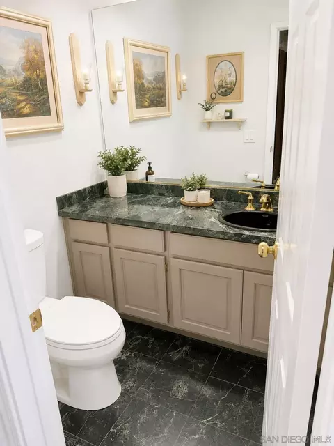 Bath - 12834 Rockwell, Poway, CA 92064 photo 5 of 10