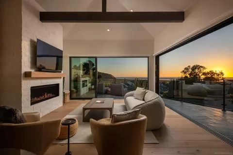 12994 Via Esperia, Del Mar, CA 92014
