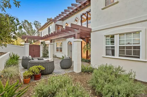 Exterior - 224 Seeman Dr, Encinitas, CA 92024 photo 22 of 24