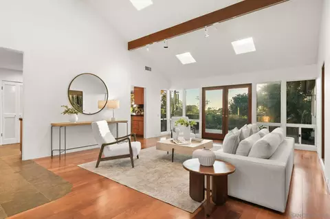 Living - 224 Seeman Dr, Encinitas, CA 92024 photo 1 of 6