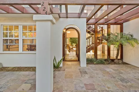 Exterior - 224 Seeman Dr, Encinitas, CA 92024 photo 10 of 24