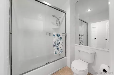 Bath - 9860 Dale #C3, Spring Valley, CA 91977 photo 2 of 2