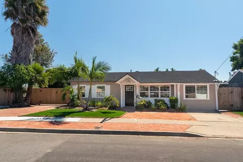 3555 Oak Gln, San Diego, CA 92117