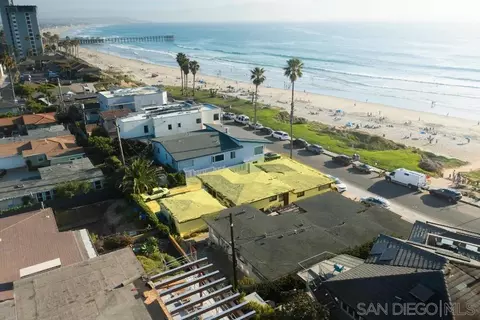 4927-29 Ocean Blvd, San Diego, CA 92109
