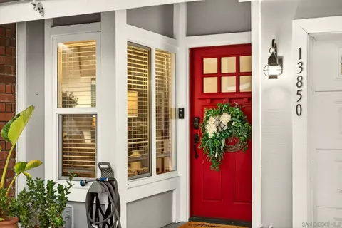 Entry Way - 13850 Midgrove Ct, Poway, CA 92064 photo 1 of 6