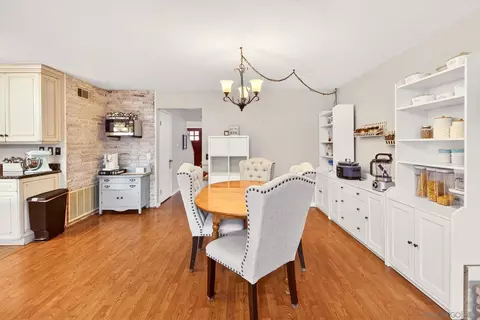 Dining - 13850 Midgrove Ct, Poway, CA 92064 photo 2 of 4