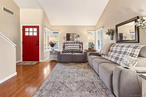 Entry Way - 13850 Midgrove Ct, Poway, CA 92064 photo 2 of 6