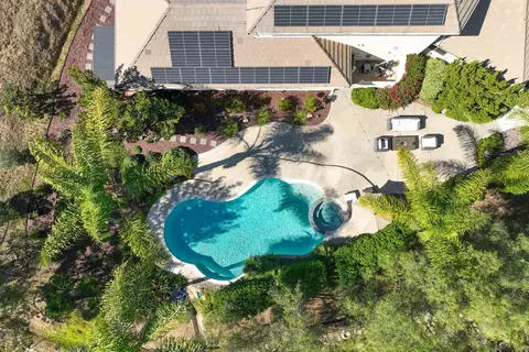 Exterior - 17941 Vista Lomas Dr, Poway, CA 92064 photo 5 of 9