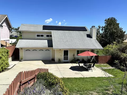 2275 Peppermint Ln, Lemon Grove, CA 91945