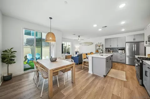 239 Blended Pl, Fallbrook, CA 92028