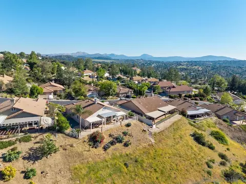 View/Area - 2618 Columbine Rd, Alpine, CA 91901 photo 2 of 10