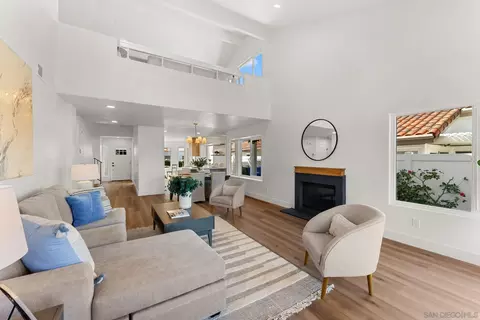5086 Corinthia Way, Oceanside, CA 92056