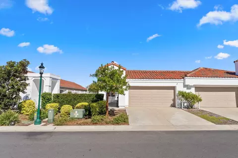 5086 Corinthia Way, Oceanside, CA 92056 photo 2