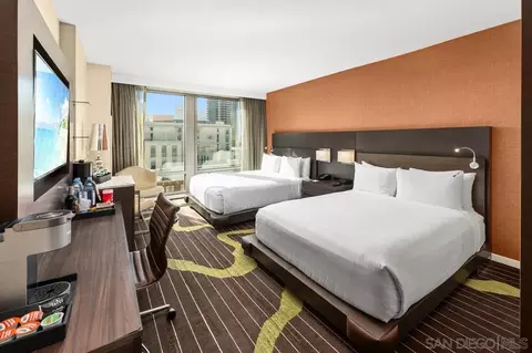 207 5th Ave #1029, San Diego, CA 92101