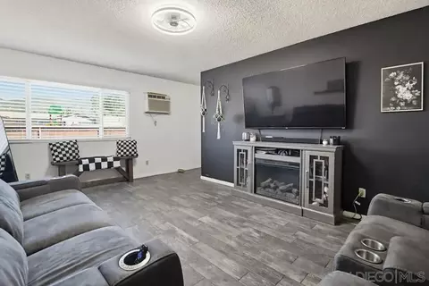 10201 Princess Sarit Way, Santee, CA 92071 photo 4