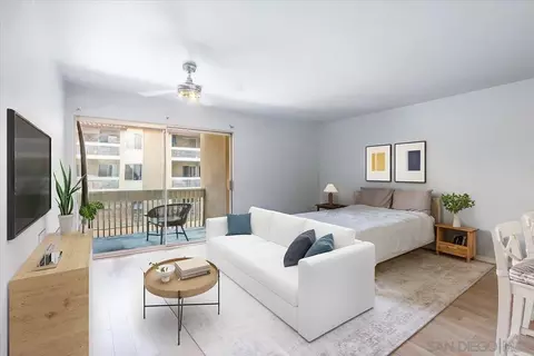 4600 Lamont #224, San Diego, CA 92109