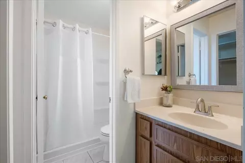 Bath - 5103 Mandarin Dr, Oceanside, CA 92056 photo 2 of 3