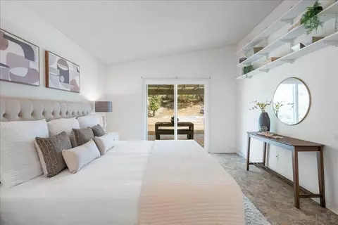 Bedroom - 5103 Mandarin Dr, Oceanside, CA 92056 photo 2 of 5