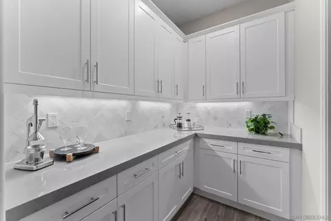 Kitchen - 2935 Side Saddle Ln, Escondido, CA 92029 photo 6 of 6