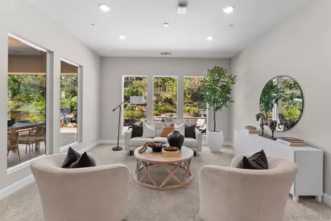 Living - 2935 Side Saddle Ln, Escondido, CA 92029 photo 6 of 7
