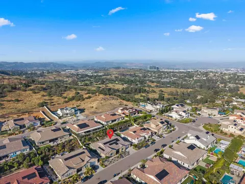 View/Area - 2935 Side Saddle Ln, Escondido, CA 92029 photo 4 of 5