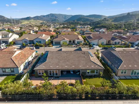 View/Area - 2935 Side Saddle Ln, Escondido, CA 92029 photo 2 of 5