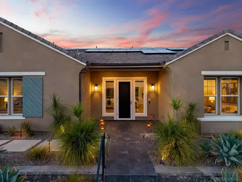 Exterior - 2935 Side Saddle Ln, Escondido, CA 92029 photo 8 of 29