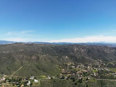 View/Area - 26327 N Broadway, Escondido, CA 92026 photo 8 of 9