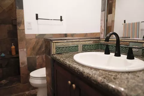 Bath - 26327 N Broadway, Escondido, CA 92026 photo 1 of 2