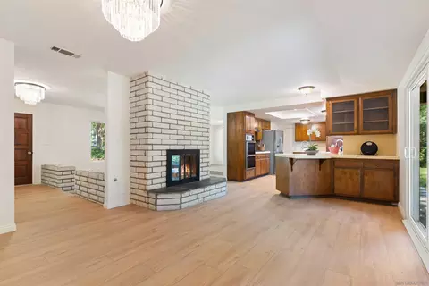 Living - 1027 Pepper Tree Ln, Fallbrook, CA 92028 photo 5 of 5