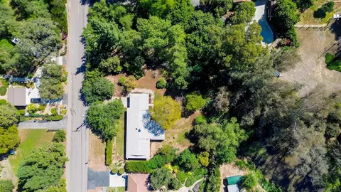 View/Area - 1027 Pepper Tree Ln, Fallbrook, CA 92028 photo 1 of 2
