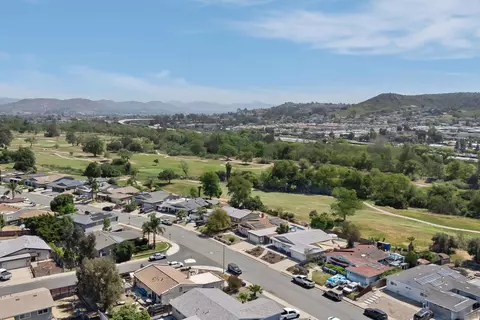 View/Area - 9081 Inverness, Santee, CA 92071 photo 10 of 13