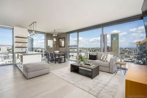 321 10th Ave #2101, San Diego, CA 92101