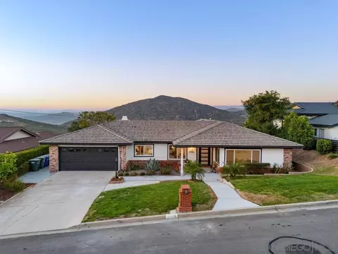 Exterior - 17906 Saint Andrews Dr, Poway, CA 92064 photo 18 of 20