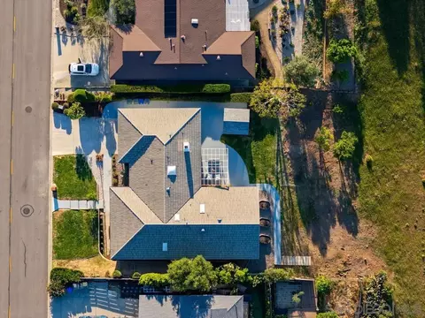 View/Area - 17906 Saint Andrews Dr, Poway, CA 92064 photo 9 of 14