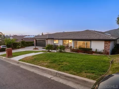 Exterior - 17906 Saint Andrews Dr, Poway, CA 92064 photo 12 of 20